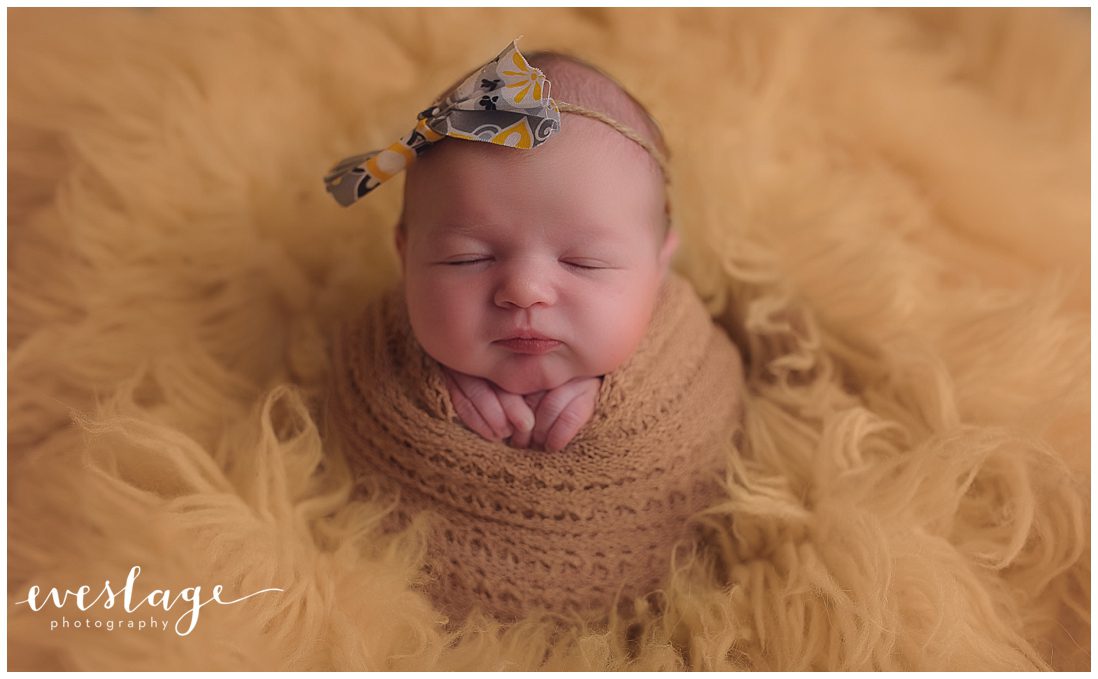 Indiana Newborn Photographer_0007.jpg